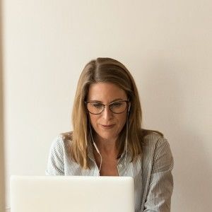 Meet your Posher, Cathie